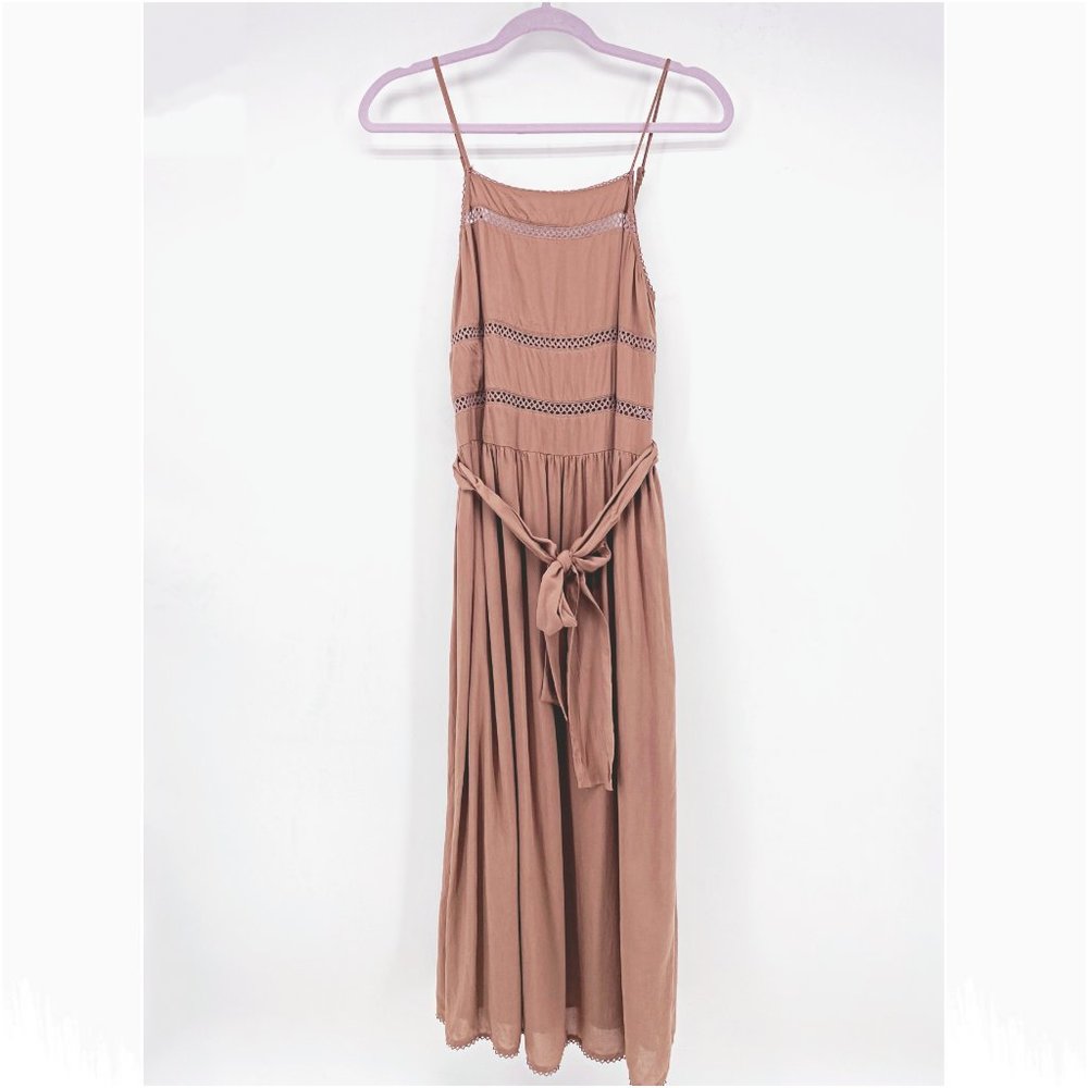 Aritzia Wilfred Honoree Midi Dress